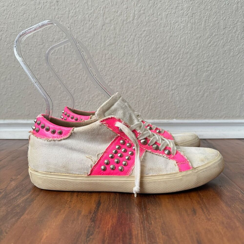 LEATHER CROWN Studlight Low-Top Sneakers White Canvas w Pink Faux Leather